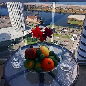 https://apartment-batumi-black-pearl.batumihotels.net