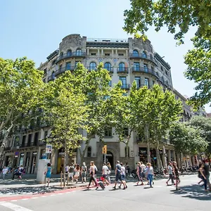  Hostal Safestay Passeig De Gracia (adults Only)