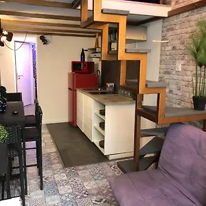 Corvin Ruinpub Designed Appartamento Budapest